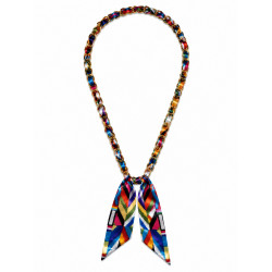 Chaine Métal Doré Et Foulard